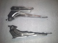 петли капота Lanos Sens левая правая 96303296-96304580